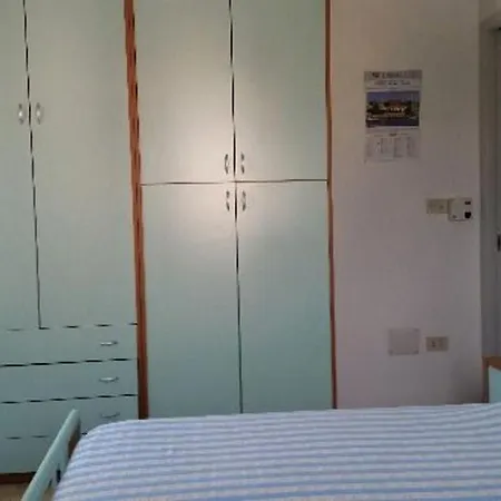 Comodo Trilocale A Ferienhaus Lido Marini